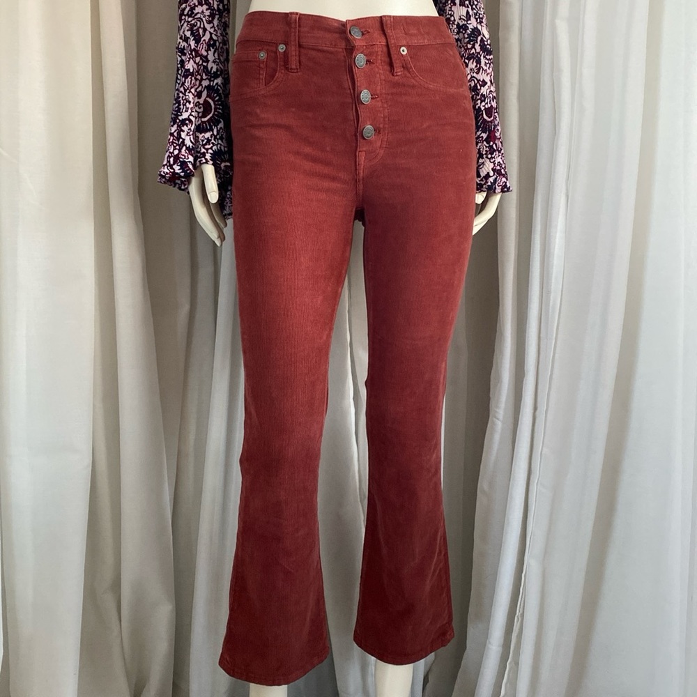 Burgundy Corduroy Ankle Pant🍷